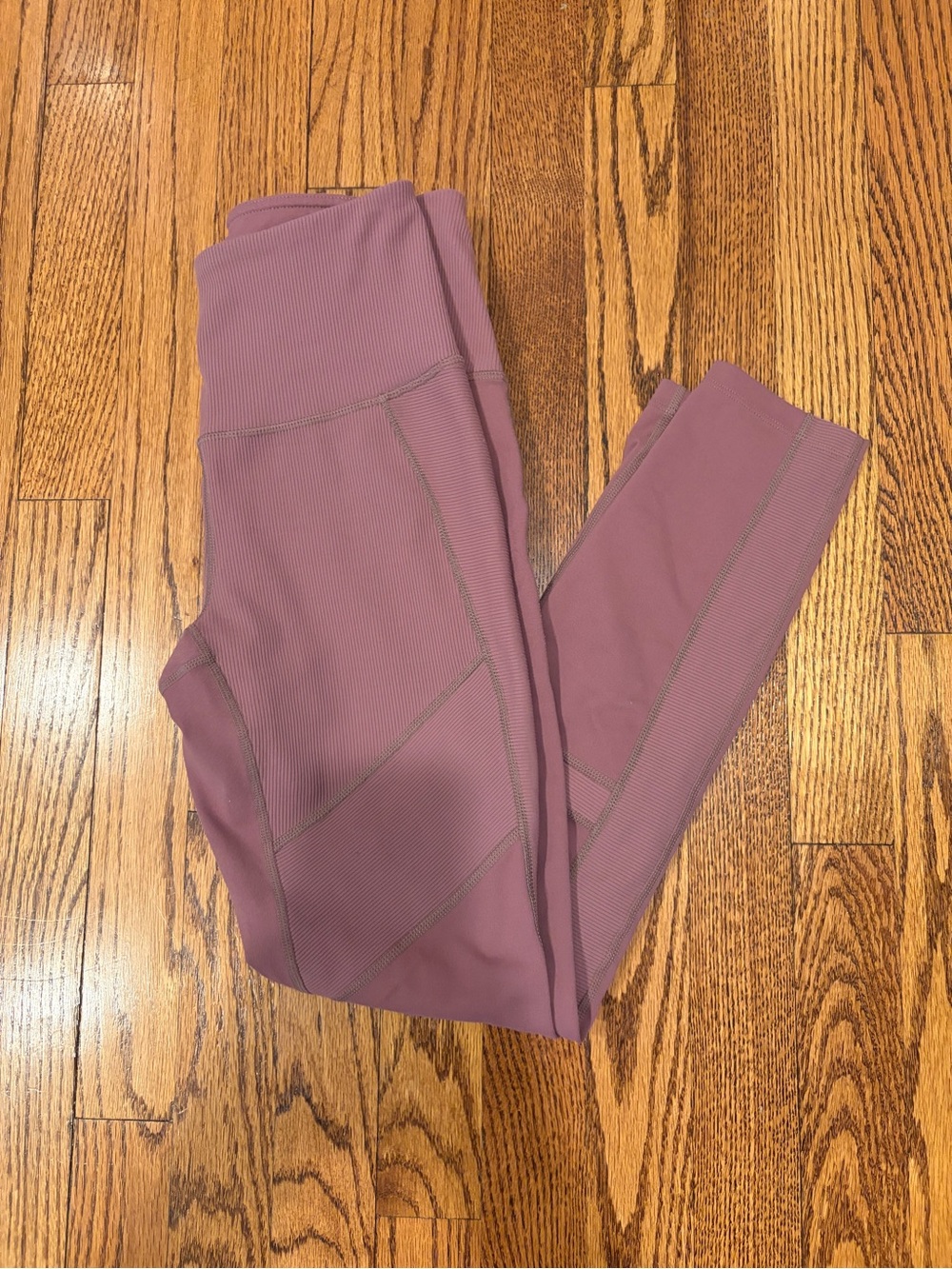 Zella Ribbed Leggings in Mauve Plum